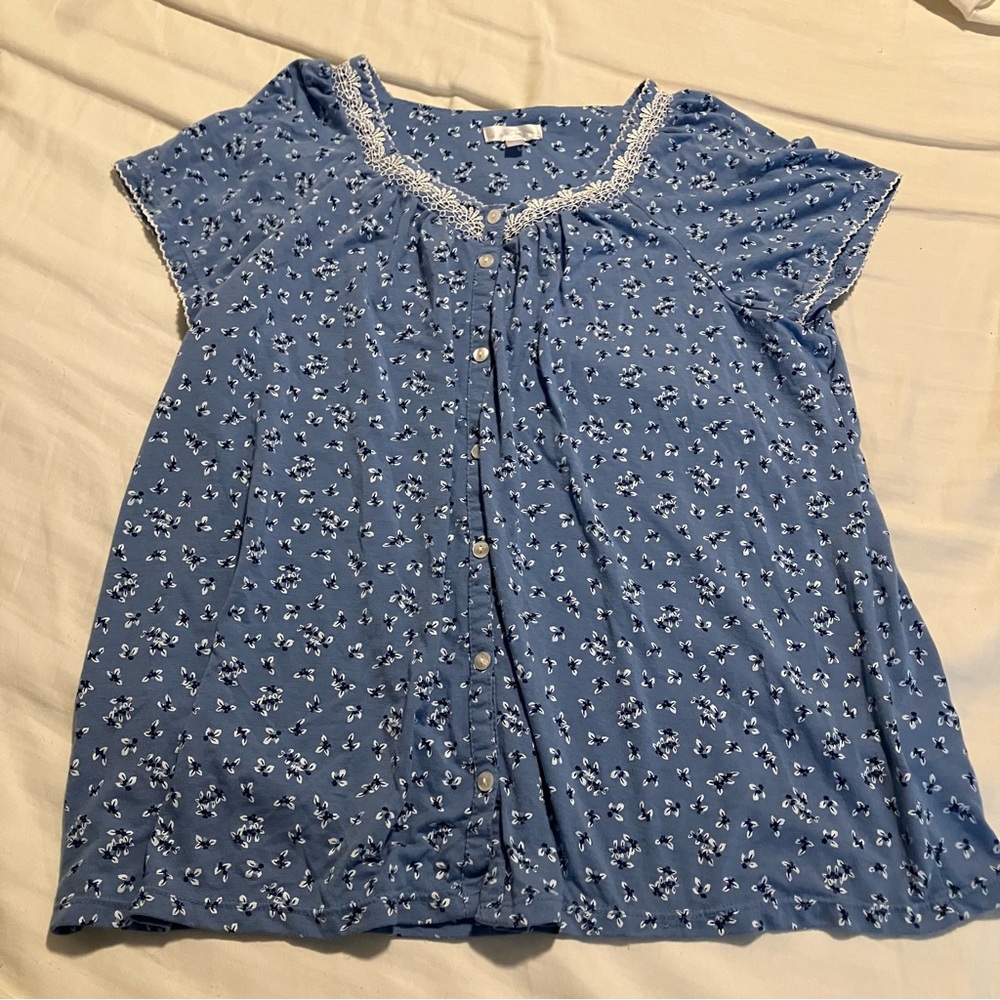 Secret Treasures Blue Floral Top